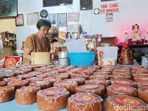 Kesibukan Produsen Kue Keranjang Lampion Jogja, Bertahan Pakai Resep Otentik Kesibukan Produsen Kue Keranjang Lampion Jogja, Bertahan Pakai Resep Otentik
