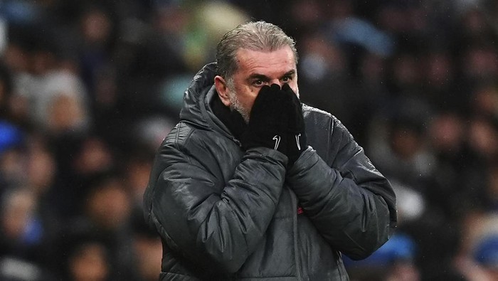Tottenham Hotspur manager Ange Postecoglou reacts, during the English Premier League soccer match between Tottenham Hotspur and Leicester City, at Tottenham Hotspur Stadium, London, Sunday, Jan. 26, 2025. (Mike Egerton/PA via AP)