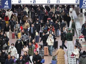 Begini Suasana Puncak Mudik Libur Imlek di Beijing Begini Suasana Puncak Mudik Libur Imlek di Beijing