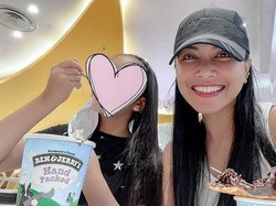 Denada Sendiri ke Banyuwangi, Aisha Masih di Singapura