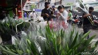 Jelang Imlek, Penjualan Bunga Sedap Malam Meningkat
