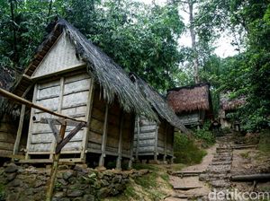 Wisatawan Dilarang Pakai Drone di Baduy!
