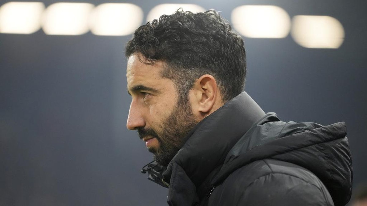 Ruben Amorim dan krisis di Manchester United yang tak kunjung selesai. (Foto: AP/Kirsty Wigglesworth)