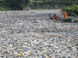 Video: KLH Apresiasi Aksi Pandawara Group Bersihkan Sungai Citarum