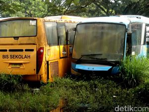 Bus Sekolah Terbengkalai di Bandung, Dulu Telan Anggaran Rp 10 M Bus Sekolah Terbengkalai di Bandung, Dulu Telan Anggaran Rp 10 M
