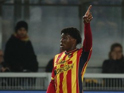 Terbang ke Inggris, Patrick Dorgu Menuju MU