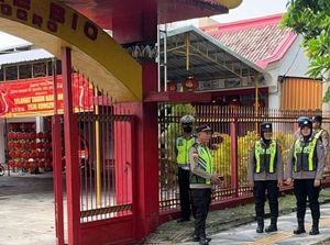 Jelang Imlek, Polisi Patroli Kelenteng dan Tempat Keramaian di Bojonegoro