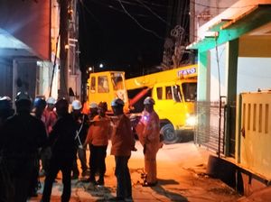 Polisi Periksa 7 Pekerja Terkait Coran Tower Maut Roboh di Bekasi Polisi Periksa 7 Pekerja Terkait Coran Tower Maut Roboh di Bekasi
