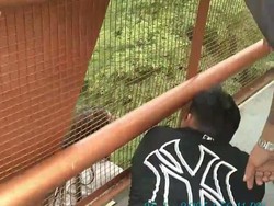 Hendak Lompat dari Jembatan Tol Jangli Semarang, Aksi Wanita Digagalkan Polisi