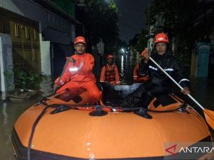 3 RT di Bidara Cina Jaktim Terendam Banjir, Ketinggian Air Capai 70 Cm