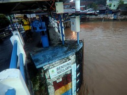 Video: Bendung Katulampa Siaga 3 Dini Hari Ini, Warga Diminta Waspada Banjir