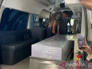 Jenazah WNI Korban Penembakan Aparat Malaysia Tiba di Pekanbaru