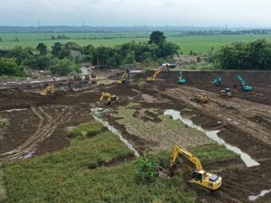 Perbaikan Tanggul Jebol di Grobogan Dikebut Beres 3 Februari, Ini Progresnya