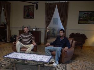 Dari Tawa ke Tangis, Cak Lontong Tampil di Video Klip Terbaru for Revenge Dari Tawa ke Tangis, Cak Lontong Tampil di Video Klip Terbaru for Revenge