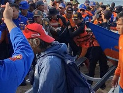 Dear Wisatawan, Ini Tips Selamatkan Diri Saat Terseret Rip Current Pantai