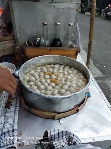 Bakso enak di Jatinegara