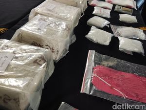 4 Pengedar Narkoba Jaringan Jogja-Sidoarjo Dibekuk, 10 Kg Sabu Disita