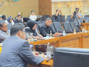 Anggota DPR Minta agar Kendaraan Tambang Tidak Lewat Jalan Umum