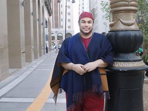 Ivan Gunawan Ajak Tetangga Bagikan Sarapan Gratis Setiap Subuh Ivan Gunawan Ajak Tetangga Bagikan Sarapan Gratis Setiap Subuh