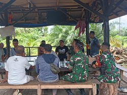 Anggota TNI Bentrok dengan Ormas di Deli Serdang, Warung-Kendaraan Rusak