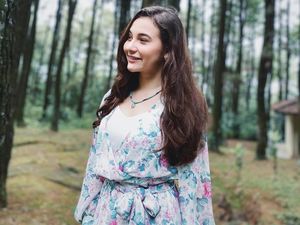 7 Fakta Artis FTV Larasati Mengantuk hingga Celaka Mobil Terbalik