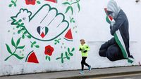 Mural Dukung Palestina di Dublin