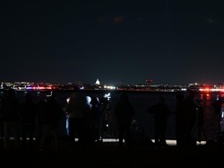 40 Jenazah Korban Tabrakan Pesawat Penumpang AS-Black Hawk Ditemukan