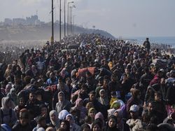 Iran Tolak Mentah-mentah Rencana Trump Ambil Alih Gaza
