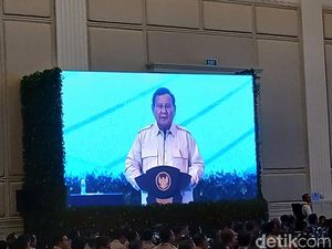 Prabowo Ingatkan TNI-Polri: Rakyat yang Menggaji Saudara Prabowo Ingatkan TNI-Polri: Rakyat yang Menggaji Saudara