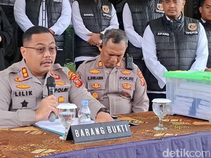 Eks Kades di Purwakarta Jadi Tersangka Korupsi BLT Dana Desa Eks Kades di Purwakarta Jadi Tersangka Korupsi BLT Dana Desa