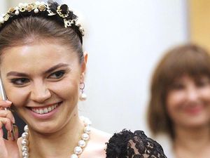 Kiprah Alina Kabaeva, Perempuan Rusia Pendamping Putin Kiprah Alina Kabaeva, Perempuan Rusia Pendamping Putin