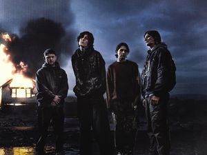 Bring Me The Horizon Blak-blakan Alasan Cover Lagu Wonderwall Bring Me The Horizon Blak-blakan Alasan Cover Lagu Wonderwall