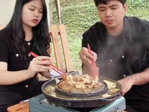 Frans Faisal Mesra Makan dan Belanja Bulanan Bareng Calon Istri Frans Faisal Mesra Makan dan Belanja Bulanan Bareng Calon Istri
