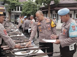 Kapolres Ponorogo Cek Senjata Api Anggota: Jaga Profesionalisme
