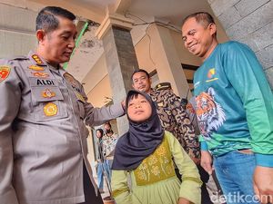 Kisah Sandra, Bocah Tak Sekolah Jadi Anak Angkat Kapolresta Bandung Kisah Sandra, Bocah Tak Sekolah Jadi Anak Angkat Kapolresta Bandung