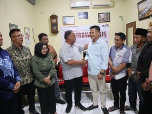 Kasus Viral Camat Asemrowo Dituding Sembunyikan Wanita Berakhir Damai Kasus Viral Camat Asemrowo Dituding Sembunyikan Wanita Berakhir Damai