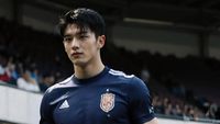 Potret Pesepakbola Ganteng Bak Idol KPop, Ternyata Bukan Pria Asli