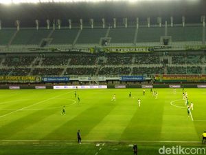 Babak Pertama Persebaya Vs Persita, Bajul Ijo Tertinggal 0-1
