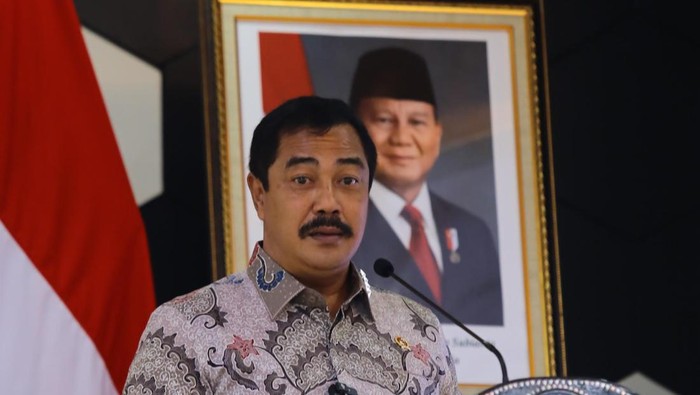 Menteri Imipas Agus Andrianto meminta jajaran mempersempit seluruh kesibukan seremonial dan mengalokasikan budget ke kesibukan mempunyai efek bagi penduduk  luas. (dok Imipas)