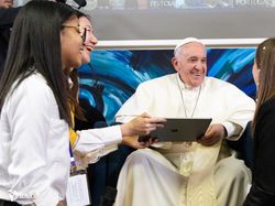 Paus Fransiskus Dukung Kolaborasi Global Wujudkan Pemenuhan Hak Anak