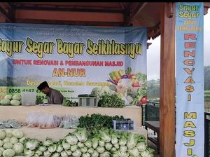Beli Sayur Bayar Seikhlasnya di Negeri Kahyangan, Uangnya buat Bangun Masjid Beli Sayur Bayar Seikhlasnya di Negeri Kahyangan, Uangnya buat Bangun Masjid