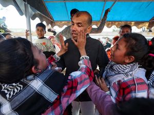 Tubuh Warga Palestina yang Dibebaskan Israel Dipenuhi Bekas Penyiksaan