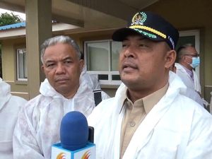 Ketua DPRD Kepri Minta Penangkaran Buaya di Pulau Bulan Batam Ditutup Ketua DPRD Kepri Minta Penangkaran Buaya di Pulau Bulan Batam Ditutup