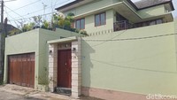 Vila Tempat WN Ukraina Dianiaya, Disewa dengan Identitas Palsu Vila Tempat WN Ukraina Dianiaya, Disewa dengan Identitas Palsu