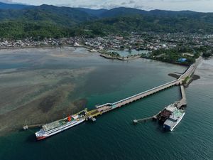 Jadwal Kapal Feri Rute Bajoe-Kolaka Periode 8-31 Juli 2026,Cek di Sini!