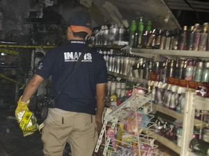 Pembobol ATM Bakar Minimarket di Lampung demi Hilangkan Jejak Pembobol ATM Bakar Minimarket di Lampung demi Hilangkan Jejak