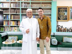Raffi Ahmad Temui Habib Rizieq, Bahas Pembinaan Generasi Muda Raffi Ahmad Temui Habib Rizieq, Bahas Pembinaan Generasi Muda