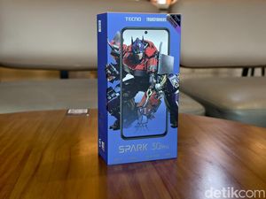 Unboxing Tecno Spark 30 Pro, HP Rp 2 Jutaan Bebas Lag Lima Tahun