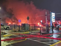 Video: Kecelakaan Pesawat Lagi di AS, Kali Ini di Philadelphia