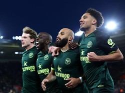 Brentford kehilangan 19 poin gara-gara menelan 5 kekalahan dan 2 kali imbang meski sempat unggul dalam laga-laga itu. (Foto: Getty Images/Dan Istitene)